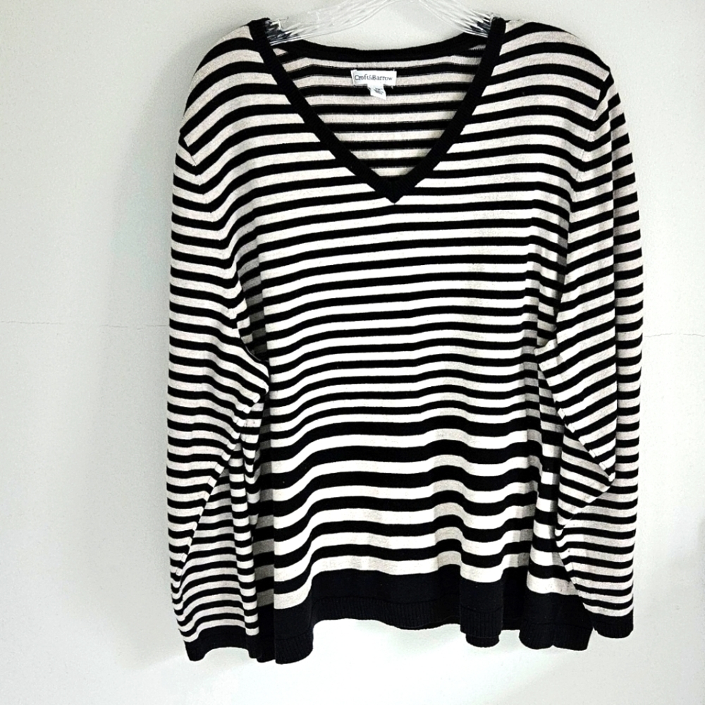 Croft & Barrow tan black stripe lightweight sweater